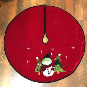 * CHRISTMAS 3 D Snowman Dark Red Velvet  42-44" Tree Skirt   EUC